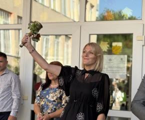 Кметът Стефан Радев откри новата учебна година в училище „Елисавета Багряна“-Сливен 